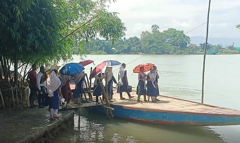 তাহিরপুর ইজারা নিয়েও ফাজিলপুর ঘাটের সম্পূর্ণ দখল না পাওয়ার অভিযোগ ইজারাদার রেজুয়ানের